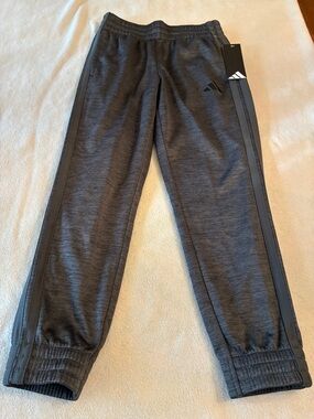 Adidas NWT jogger sweatpants